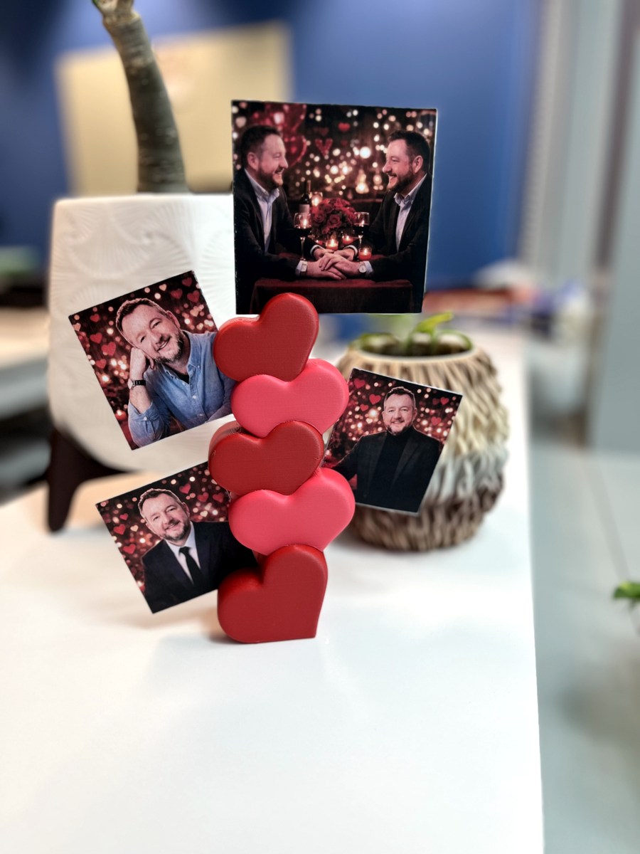 In-House - Heart Photo Holder - 3